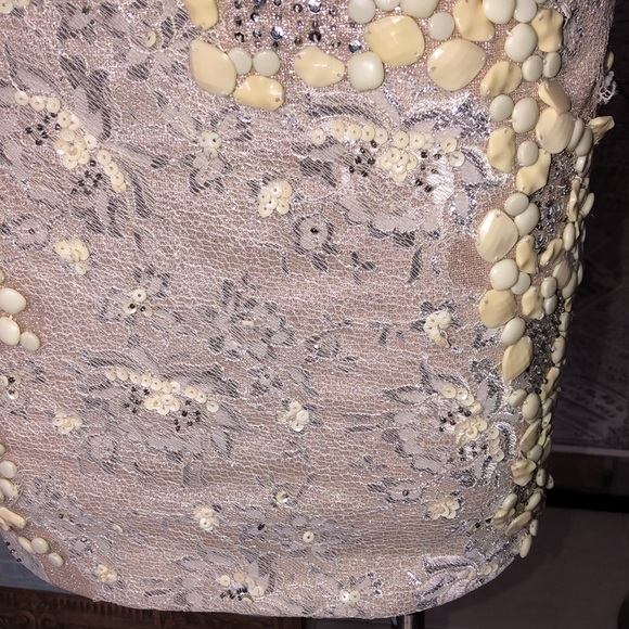 Mandalay one scholder cream Size 6 - Picture 5 of 15